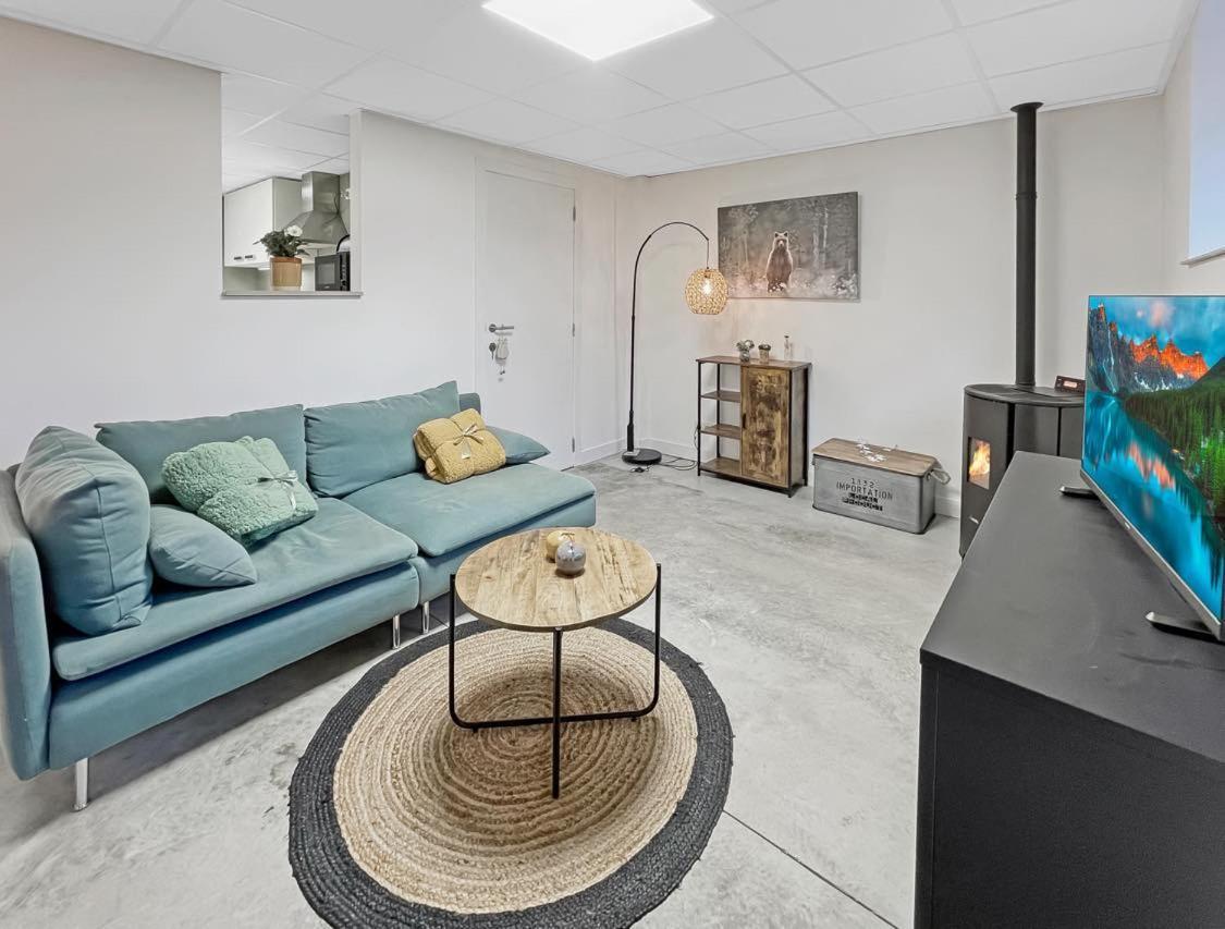 La Taniere De Besinne Ferienhaus
